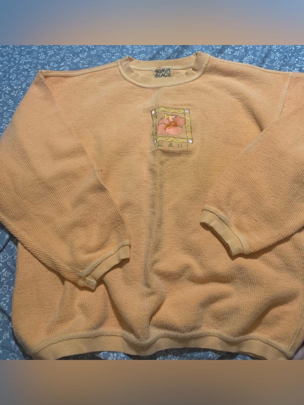 Women’s 1992 Vintage Maui Hawaii Crewneck Sweater